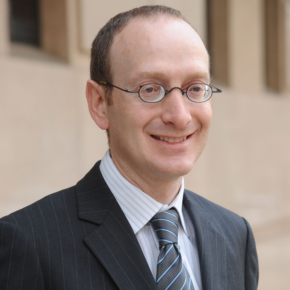 ZebriumのVP of MarketingであるGavin氏。NetAppやNimble Storageでの豊富なエンジニアとしてのキャリアを持つ。