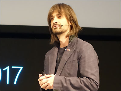 Microsoft Corporate Alex Kipman氏