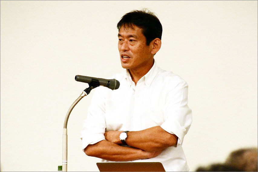 エンタープライズにおけるマイクロサービス開発の「格言」を語る長谷川さん