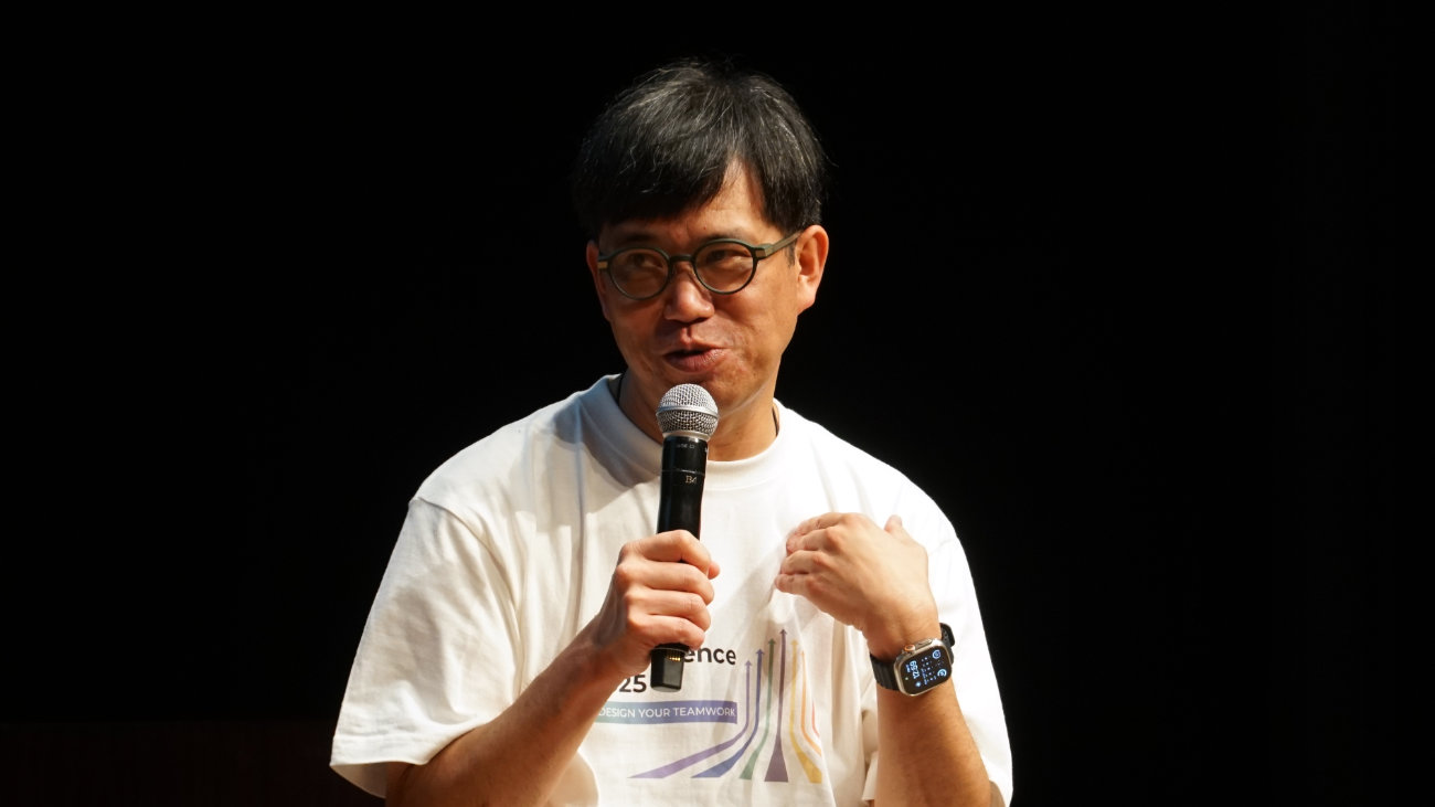 ヌーラボが提唱する「チームワークマネジメント」について解説する株式会社ヌーラボ 代表取締役 CEOの橋本正徳氏