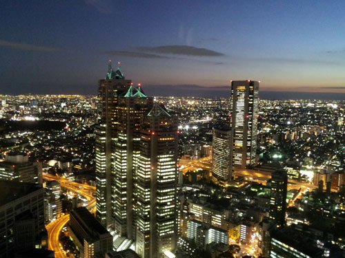 こちらは夜の打ち合わせ時