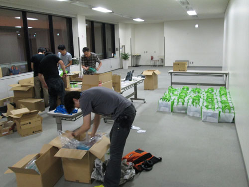 イベント前日の袋詰作業