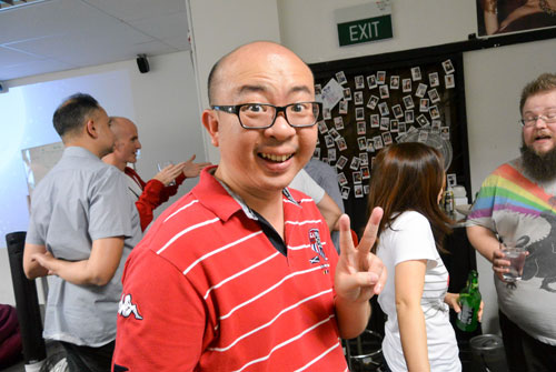 この日のピザは彼の提供。シンガポールPHPユーザコミュニティのオーガナイザーの一人、Michael Cheng