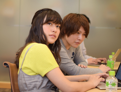 ハンズオンは、スクリーンに投影された西谷さんのMacBook画面を見ながら進められました。スクリーンで確認する池澤さんのまなざしは、開発者の輝き